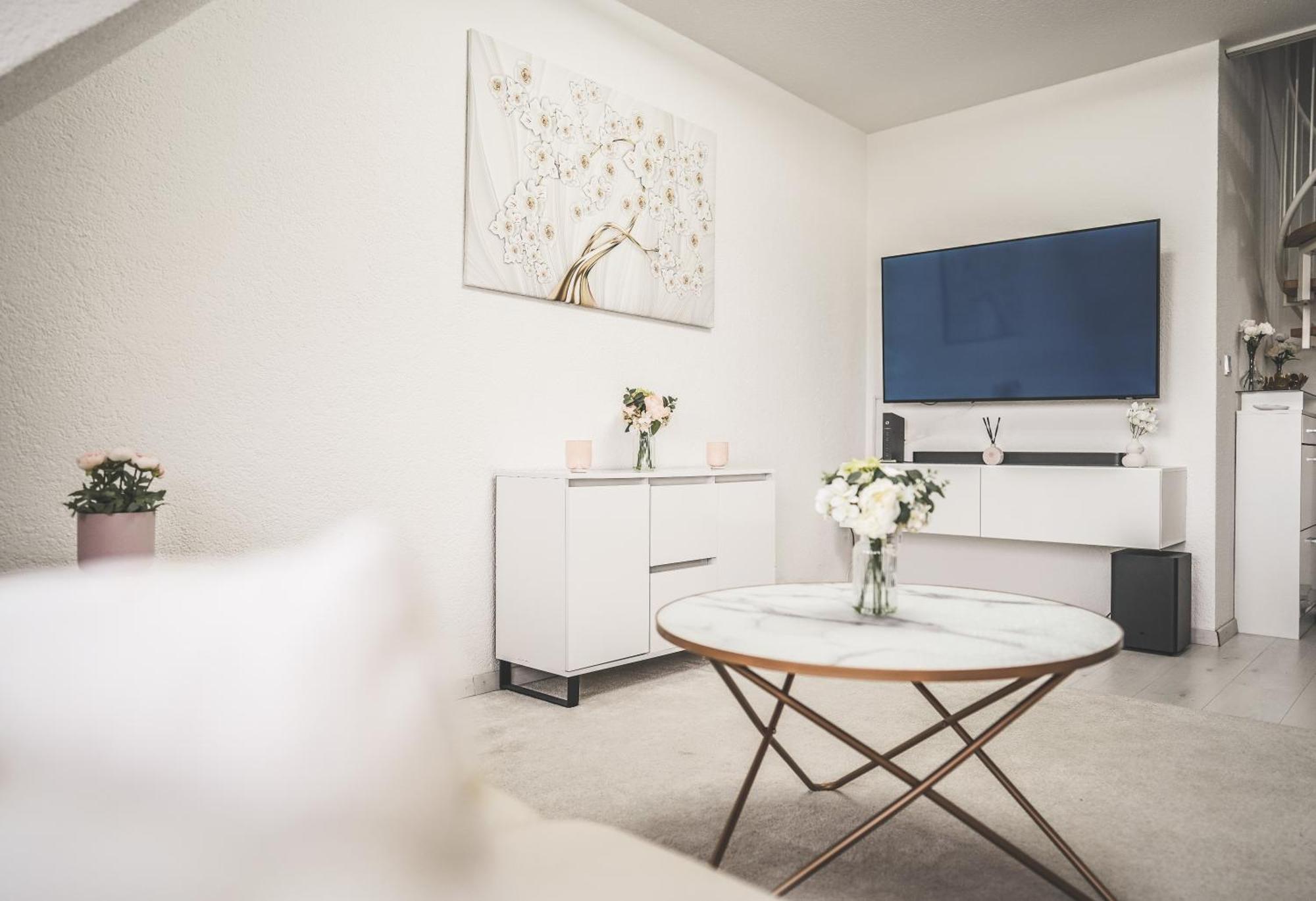 סאנקט לאון-רוט Luxus Maisonette Wohnung Am See, Wehome Premium מראה חיצוני תמונה