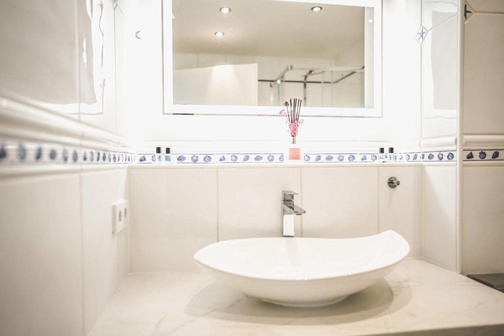 סאנקט לאון-רוט Luxus Maisonette Wohnung Am See, Wehome Premium מראה חיצוני תמונה